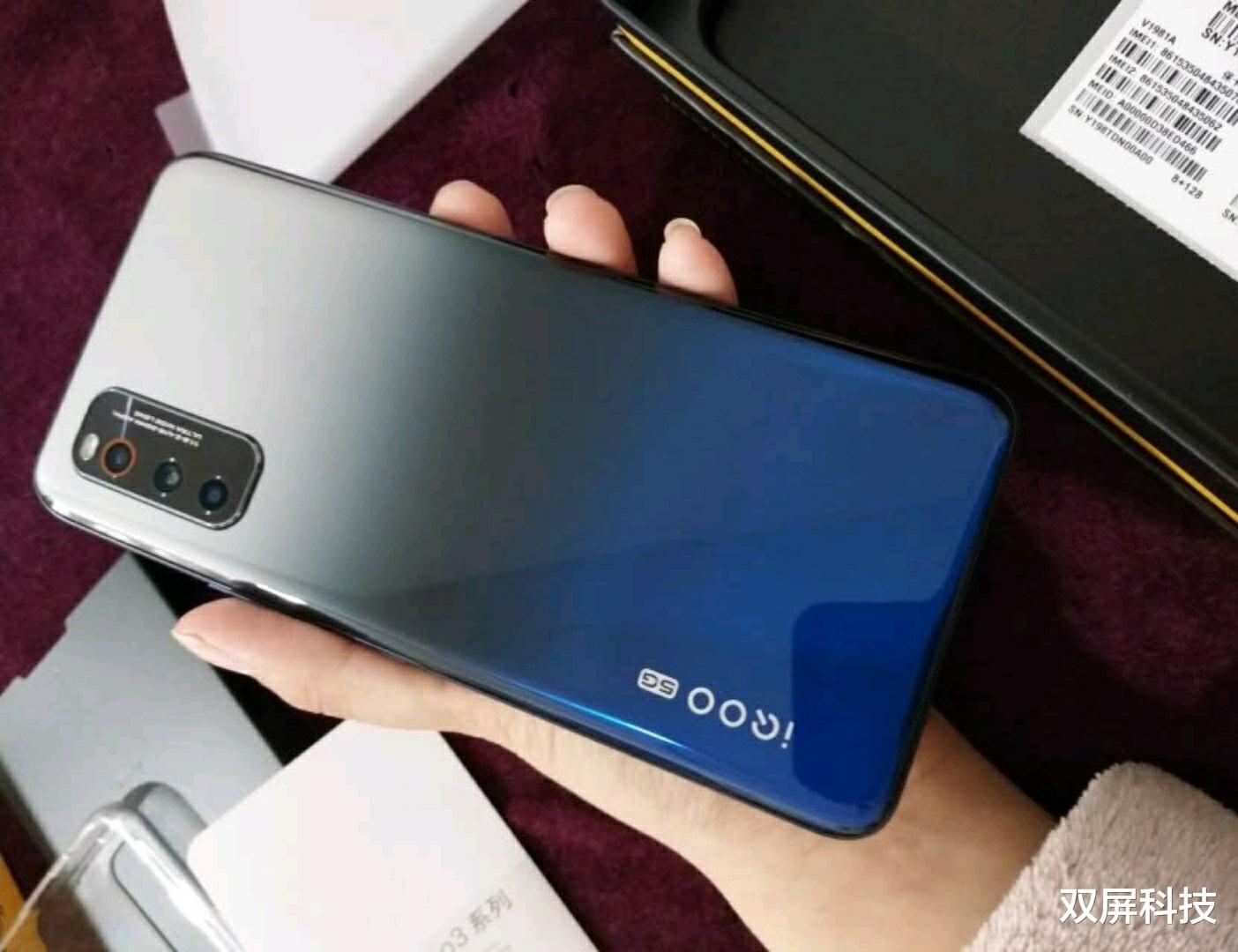 「诺基亚」从3799跌至2219，麒麟990+5G双模+30倍变焦，网友：价格感人