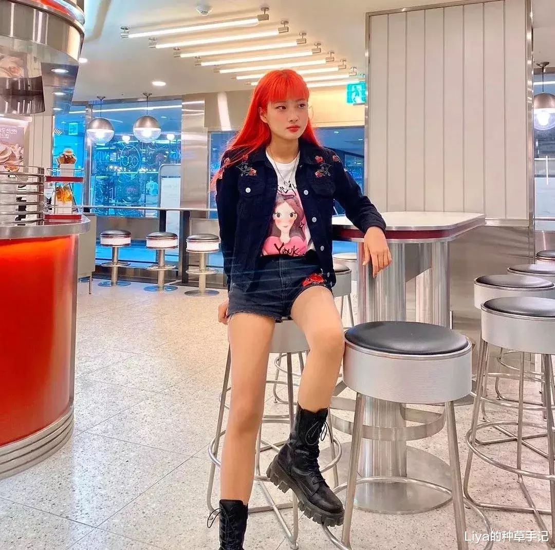 刘海■漫画刘海正流行！太显脸小 ！堪比换头！