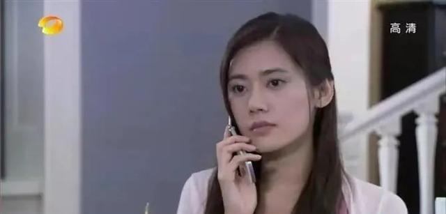 发型|女生很显老的3个发型，你中招了没