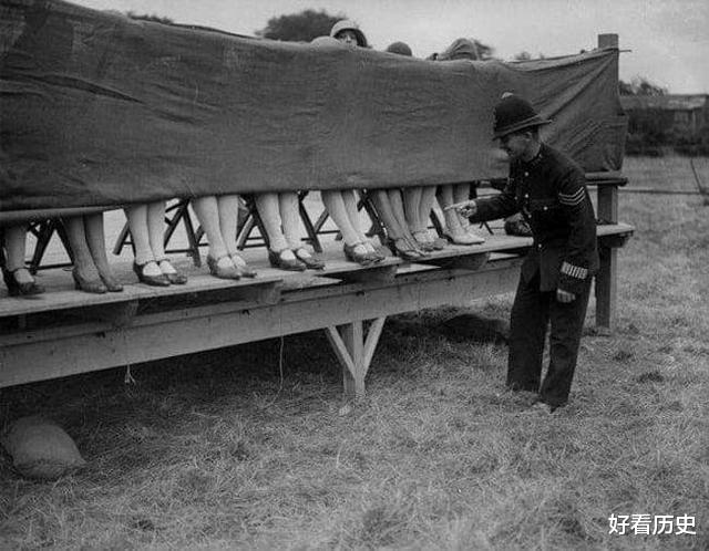 老照片|25张老照片，告诉你真实发生过的怪诞历史