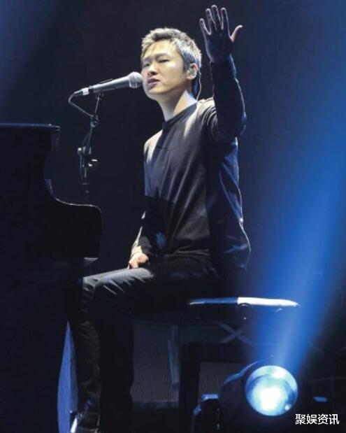 娱乐圈▲还记得第一代好声音吗？大部分已经淡出娱乐圈，只剩她一人还在挣扎