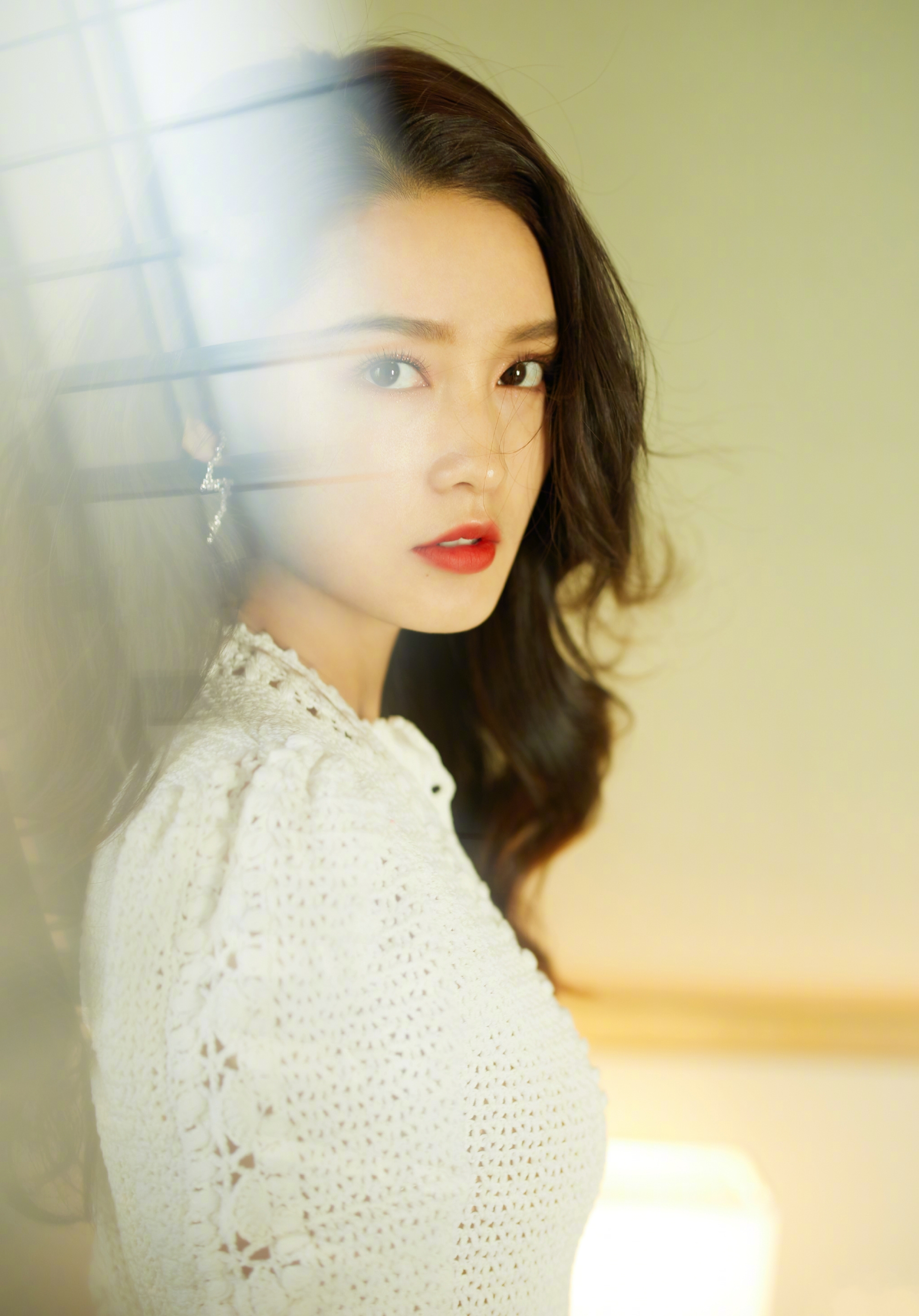 古力娜扎■十位当红90后女明星写真，惊艳绝伦，有你喜欢的吗？