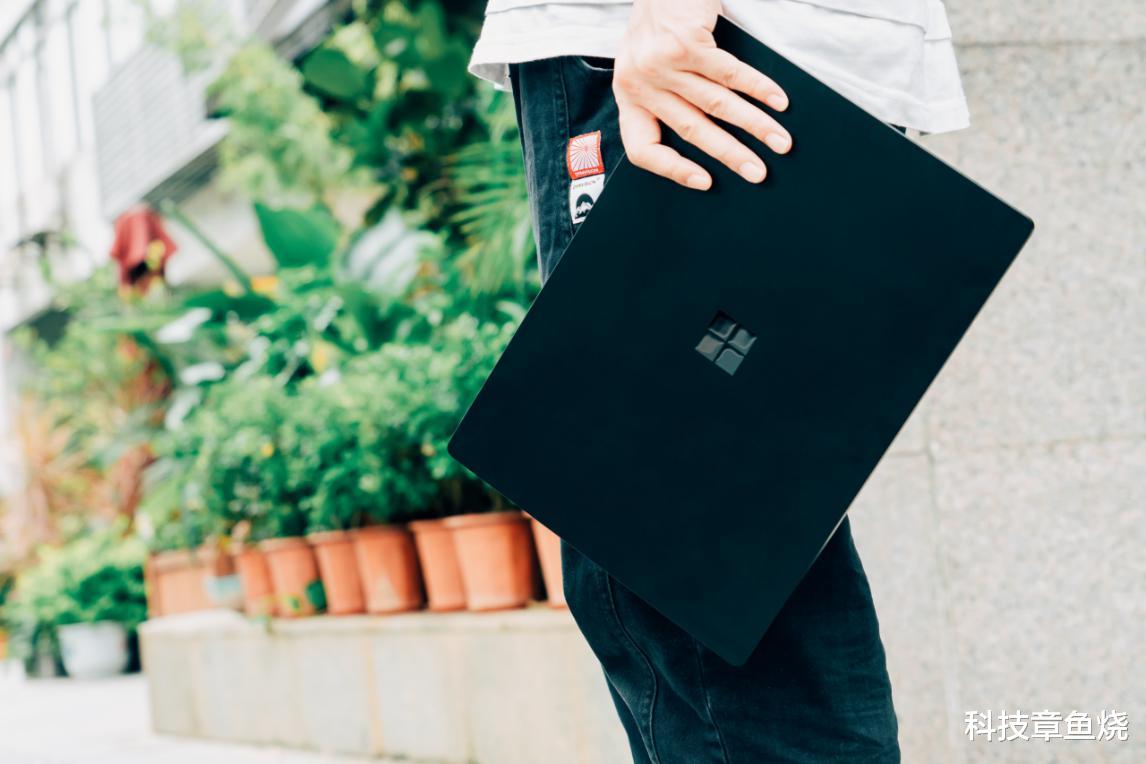 杜比|兼顾轻薄和性能,15英寸的Surface Laptop 3校园携带体验