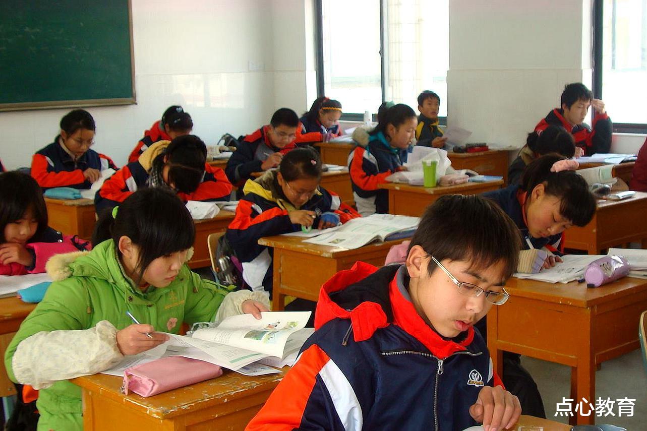 [考试]自毁前途！两名大四学生遭哈工大开除，就为了省机票钱