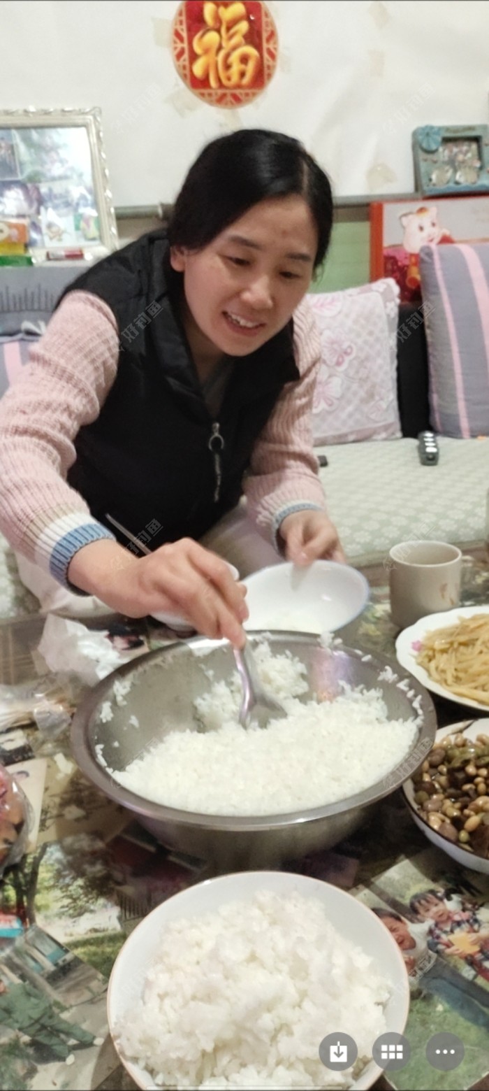 小姨子|有没有人告诉你，我很爱你，爱你爱的已经痴迷