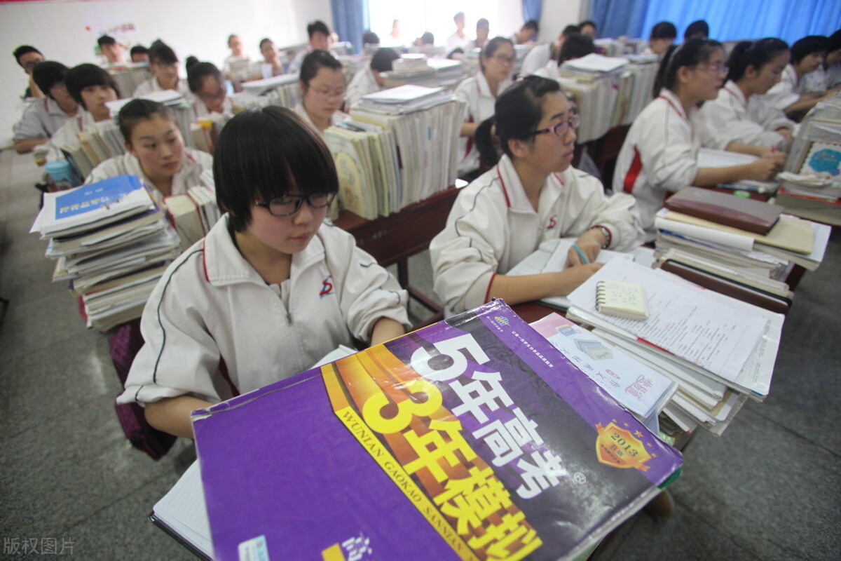 数学|2020“最惨”高考生：637分复读，却忘记涂卡，实属可惜