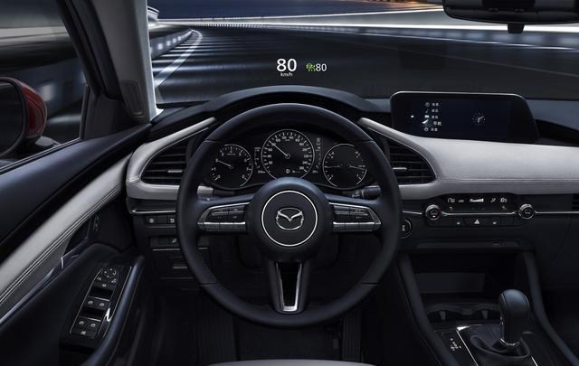 『马自达3』听从朋友的建议，花14万提辆新款马自达3，车主：我想说句大实话