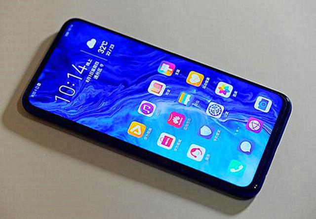 [华为荣耀]荣耀X10是真香机？看内行人咋说，最佳入手时机未到