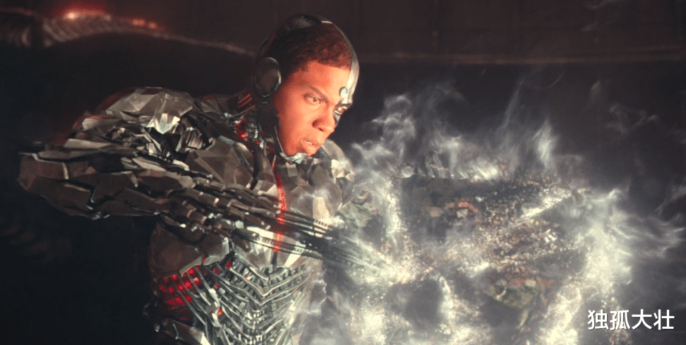 正义联盟|《正义联盟》钢骨事件开始反转，演员公布关键证据，真相是什么？