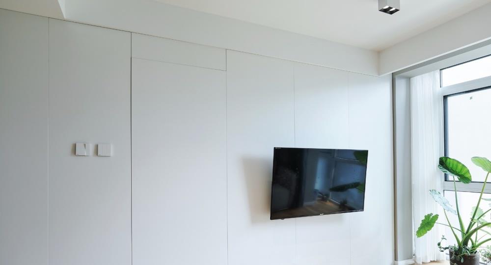 『』夫妇俩买下42平小户型,巧用柜子代替隔墙,全屋收纳倍增,晒晒