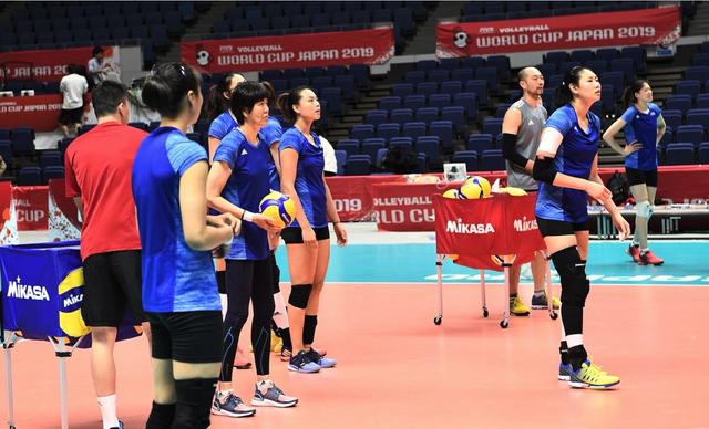 郎平：北仑吹响二次集结号：新人将加入，她们五人谁能进入郎平法眼？