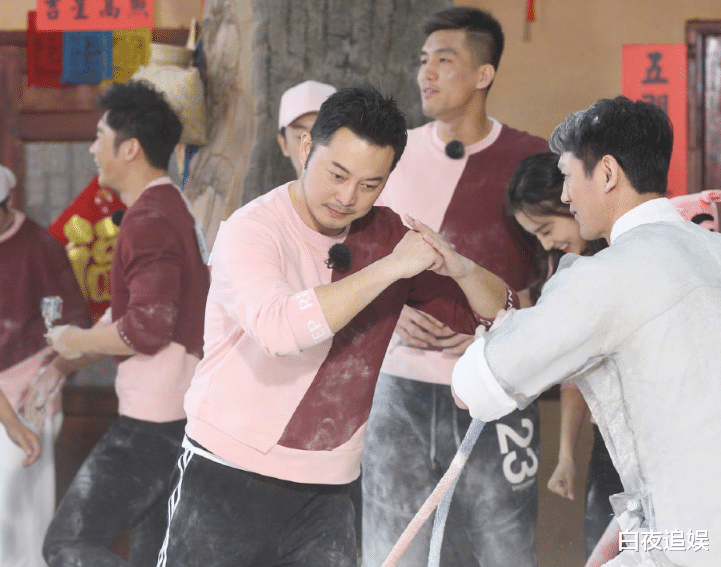 官宣@官宣全员MC阵容后，《跑男》官博再发文，这录制方式是认真的吗