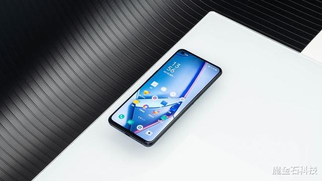 华为荣耀■618购机全攻略，各大品牌30余款手机，剁手底价大盘点