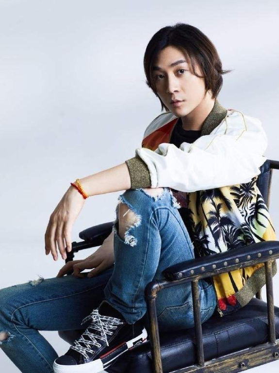 [张大仙]还清违约金要多久？张大仙：1年，孤影：2年，而他需要33年