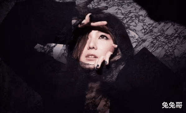 「卫兰」她曾被黎明力捧，乐坛大奖拿到手软，最后地位岌岌可危