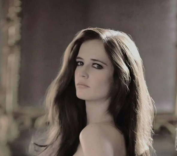 伊娃·格林▲大胆奔放的好莱坞女星伊娃·格林