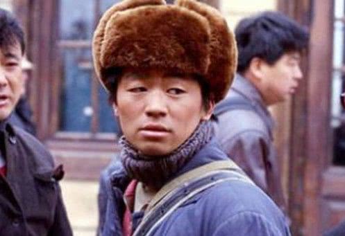 影帝：因拍摄条件艰苦演员跑了一半，随便找个群演替代，结果成就了影帝