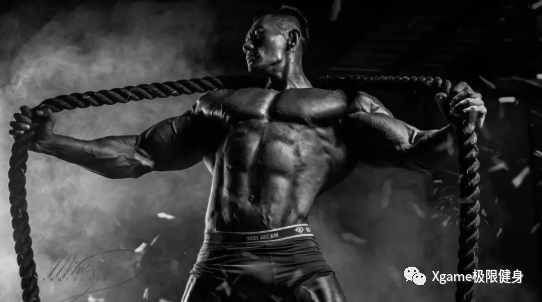 鹿晨辉|一组硬照告诉你，“中国第一围度”到底有多牛！