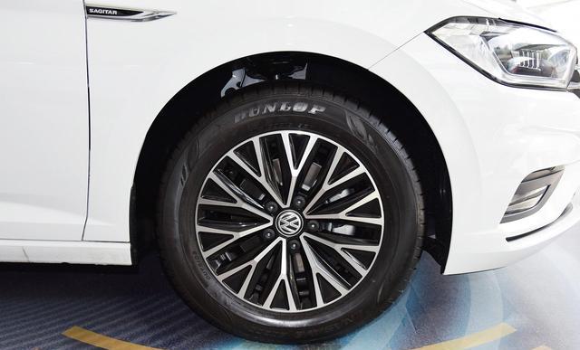 大众汽车|10-15万之间的价格预算，有哪款大众汽车值得入手？推荐大众速腾