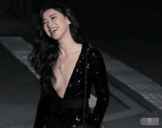 韩雪|她被誉为“中国第一女王”，背景碾压韩雪，就连王思聪娶她也是高攀！