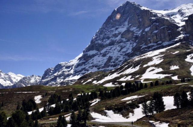 [喜马拉雅山]世界十大山峰，分别位于哪些国家？