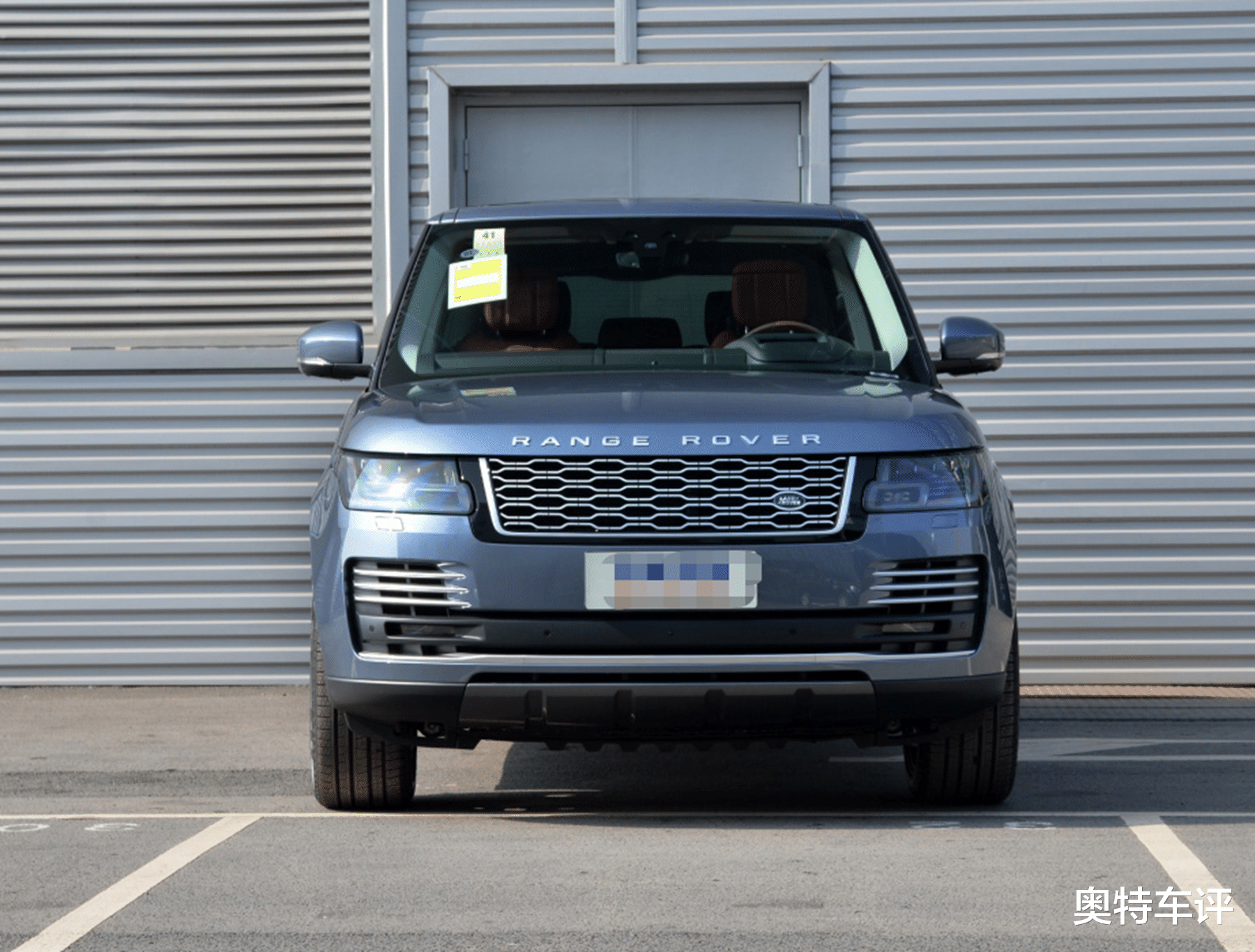 路虎揽胜|路虎打响\价格战\，揽胜一口气降50万，真的是被市场逼得吗？