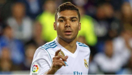 皇家马德里@皇马巨星续约完成！曝齐达内离不开卡塞米罗，年薪高达1000万欧元