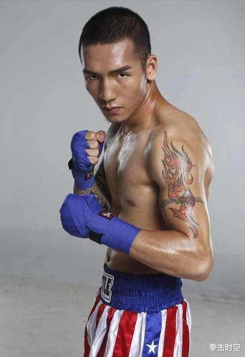 #拳手#武僧一龙打刘二狗遭炮轰！中国拳王：别把自己和国家荣誉绑在一起