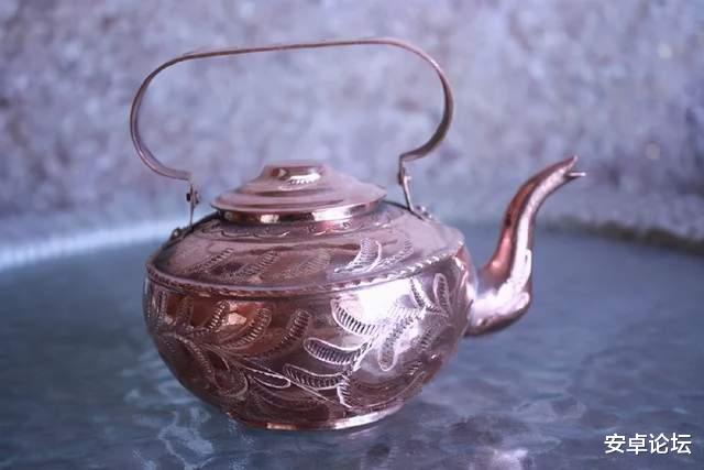 病毒|重大升级！明年的手机，或许真的不用贴膜了