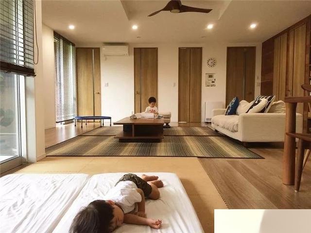 日本一位妈妈晒出的收纳日常：3个男孩自由玩，家里却整洁美观