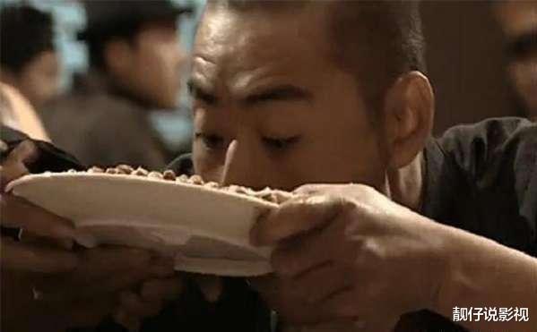 亮剑@亮剑：和尚，你用手抓花生米的时候，已经甩了新版和尚十条街了