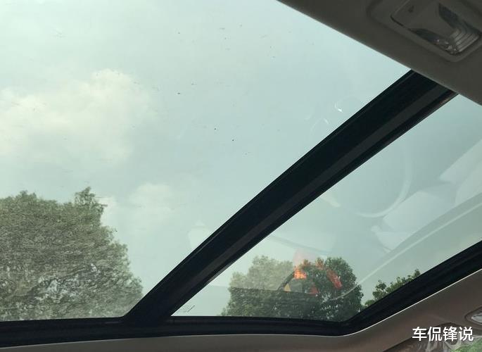 长安CS75|这车成功了，蓝鲸2.0T+爱信8AT，价比逍客还便宜，月销紧跟哈弗H6