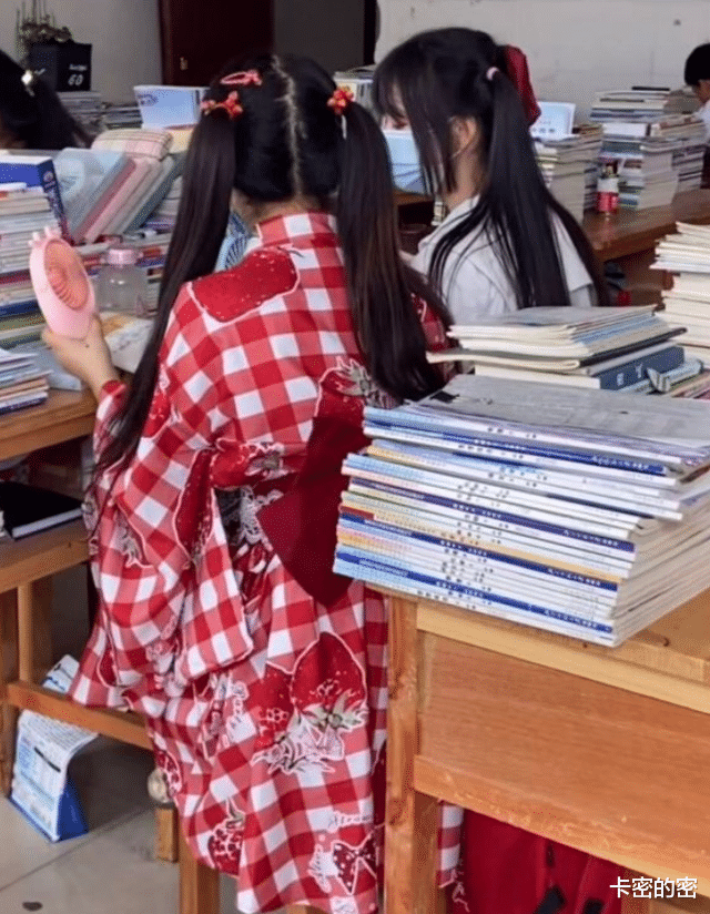 手办|真当二次元人傻钱多？这款手办的定价真的惊到了我！