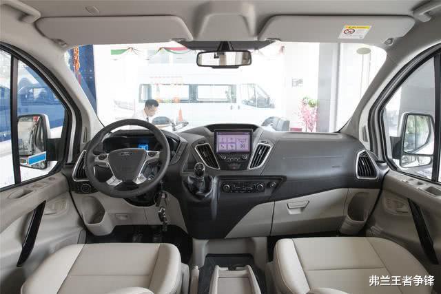 途睿欧▲全新途睿欧闪亮登场！大空间出行无压力，买它不香吗？