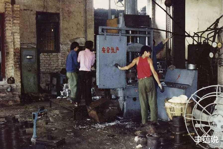 A股|时隔64年，“新集体经济”将再返农村，政策导向下，农民咋办？