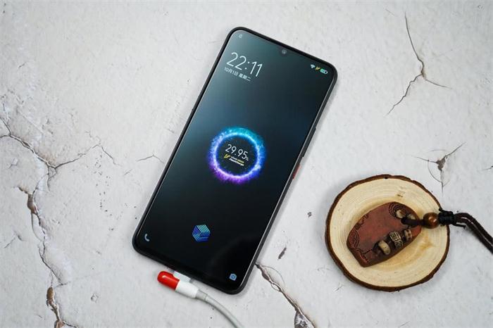 iqoo pro|vivo第一款5G手机开始清仓,128GB+44W闪充,降价1100元被遗忘