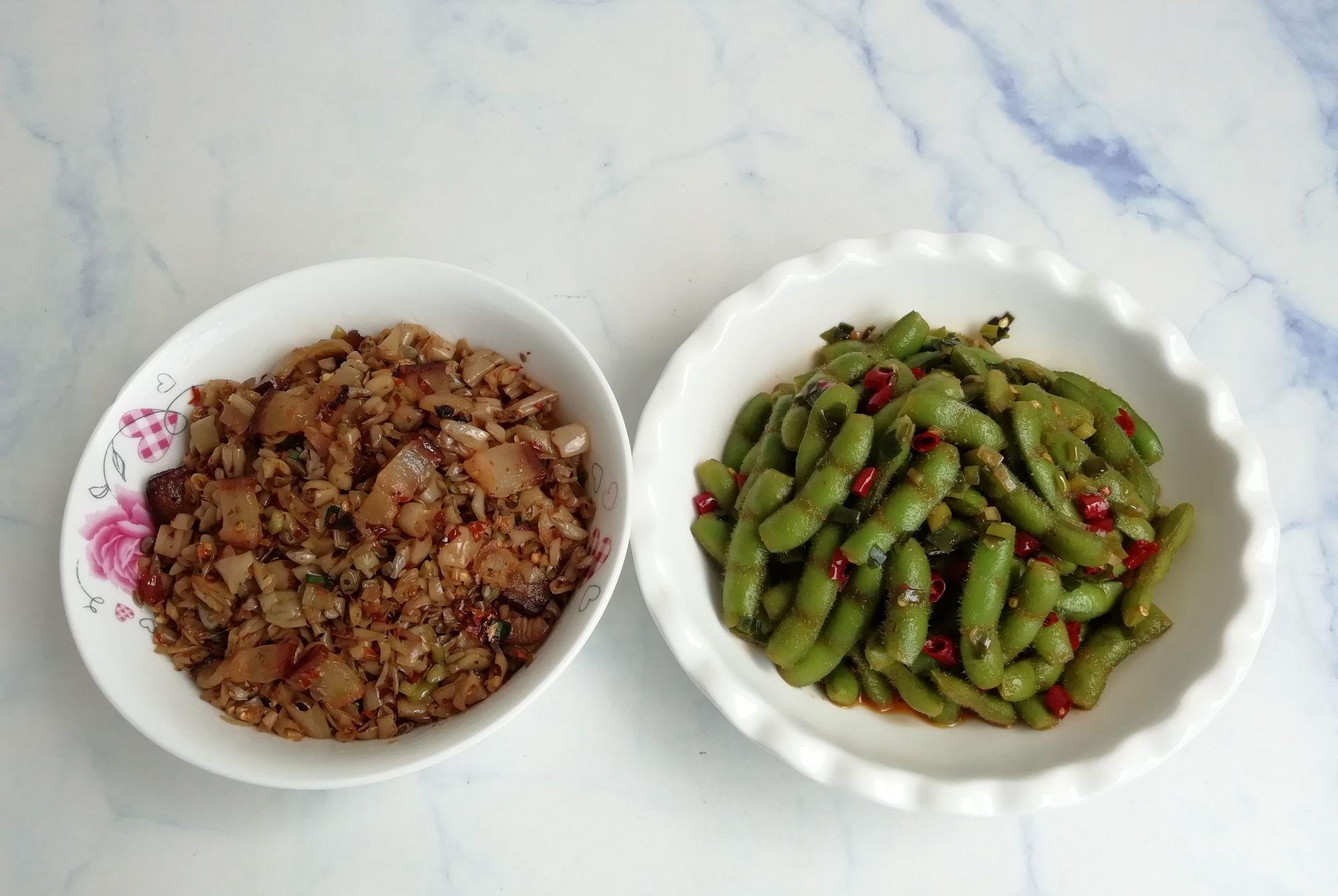 辣椒|晒晒夫妻二人的晚餐,花钱少吃得香,网友:简单的生活最幸福