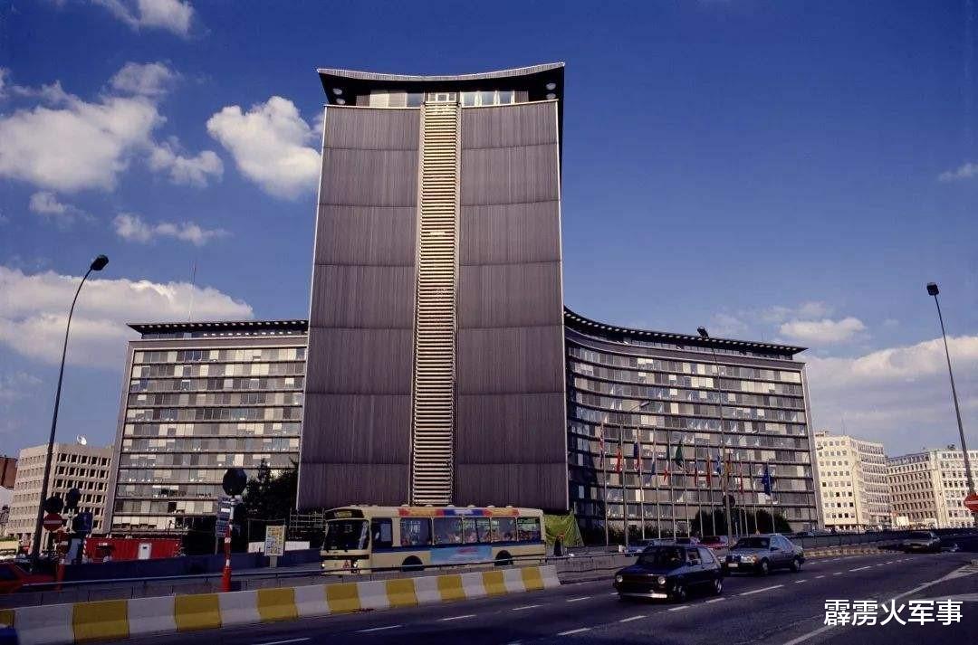 核动力■比俄罗斯和日本更危险，这才是美国最大对手，已下水核动力航母