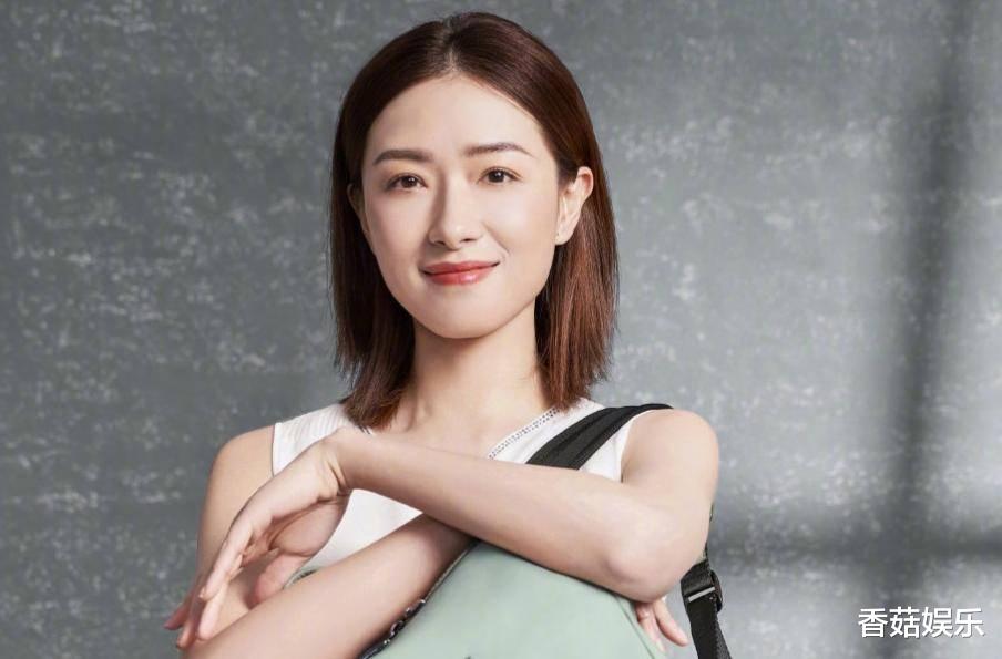 『万茜』被刘敏涛冲上热搜所吸引，却莫名对万茜动了心