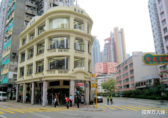 豪门|50岁百亿女豪门迎第二春,与63岁男友领证,还要照顾智障弟弟