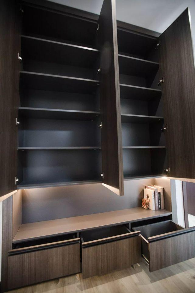 老年小妙招|看135㎡三居室如何在过道上藏下一个收纳怪兽