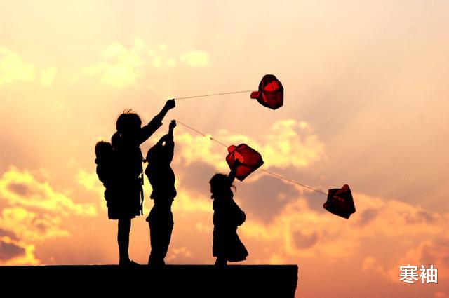 冰葬|低温“冰葬”粉碎在武汉试行，以后没有骨灰只有冰渣你能接受吗？