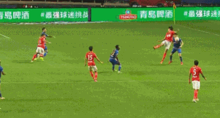 江苏苏宁|锁定前三名！苏宁2-1复仇恒大，何超破门，特谢拉和埃德尔建功