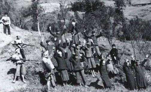 蒋介石@1950年，一位国军司令被逮捕，解放军出动一个营押送，此人是谁？