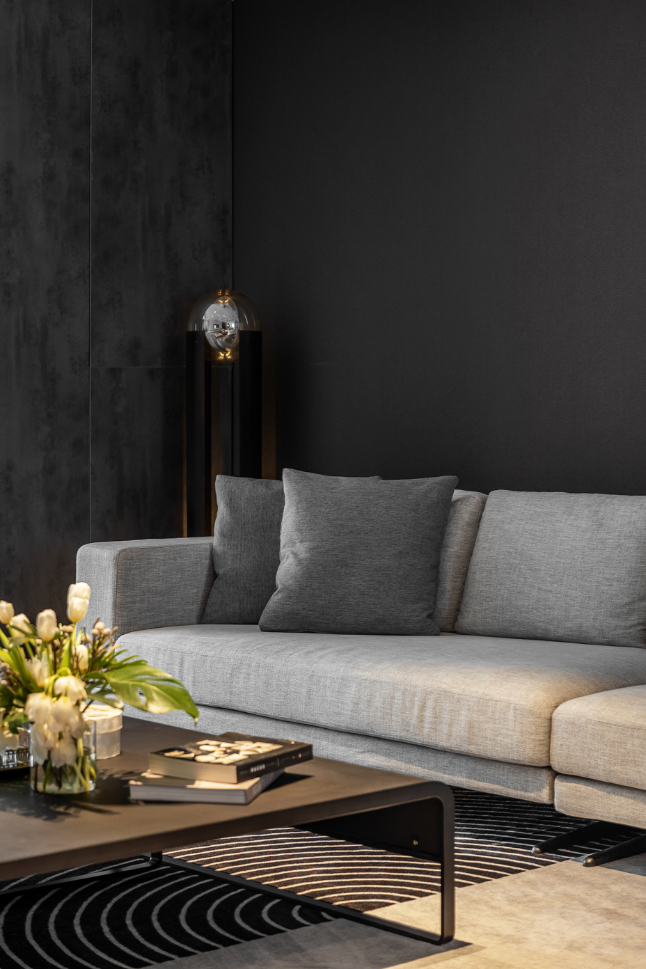 「」暖灰，安静、平和，追求空间独特气质 设计打造释放自我的空间