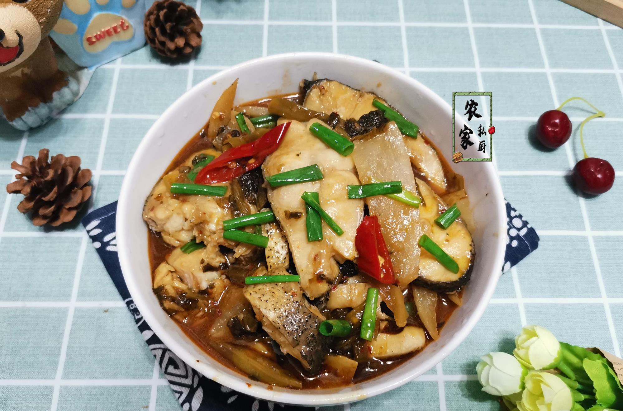 食材|10月，最该吃的不是牛羊肉，而是它，简单焖一锅，鲜辣酸爽特下饭