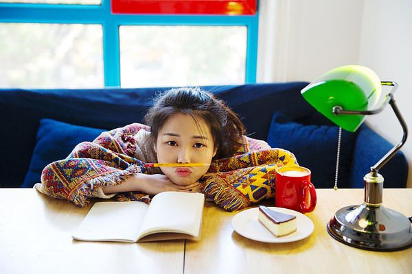 民谣|重口味小清新，民谣女流氓，这些标签都属于花粥