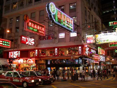 香港▲我国最安全的城市，犯罪率亚洲最低，这里是有钱人的天堂