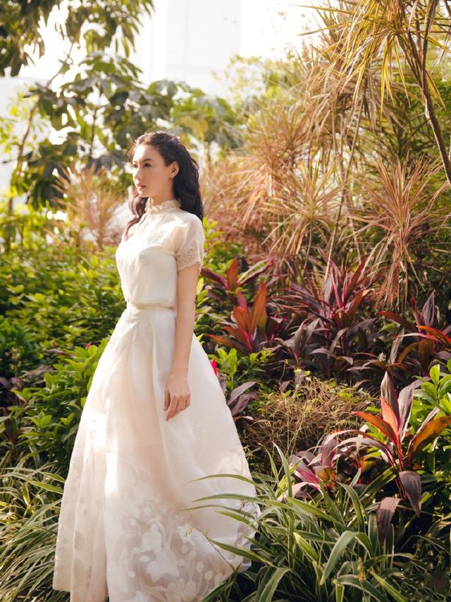 黄晓明@继阿Sa之后，杨千嬅也被隔离了，还好张柏芝提前返回香港了