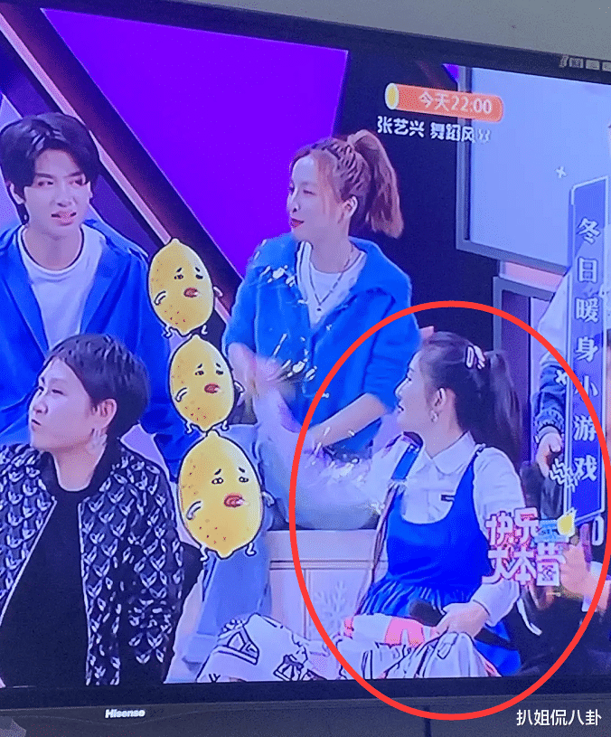 谢娜|快本最新一期谢娜5个月的孕肚藏都藏不住！小腹凸起，孕相非常明显